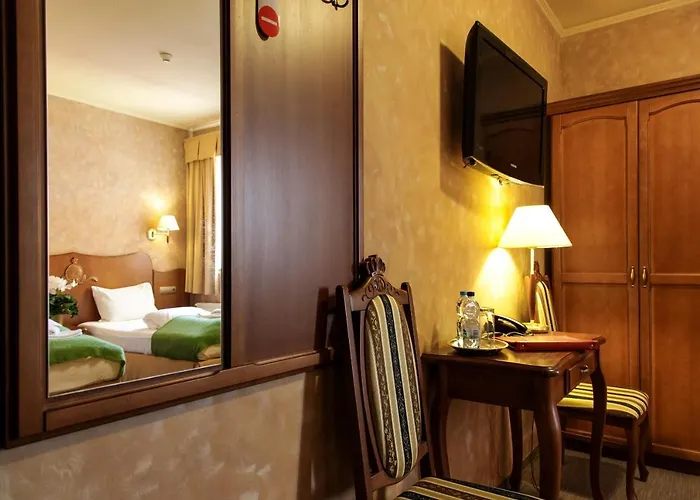 Księcia Józefa 3* Poznań