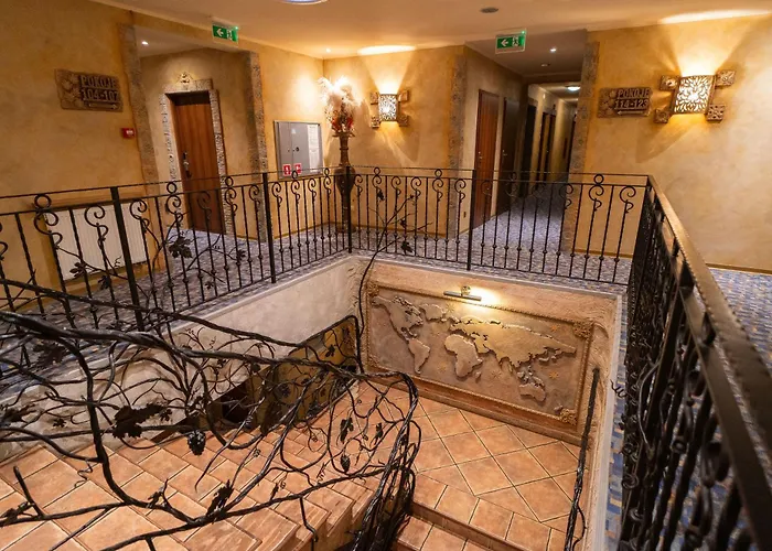 Księcia Józefa Hotel 3*