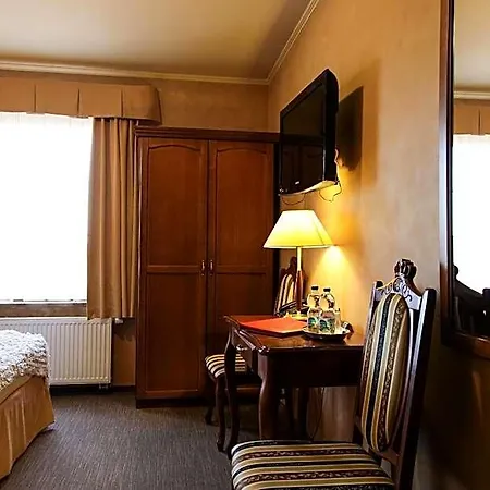 Księcia Józefa Hotel 3*